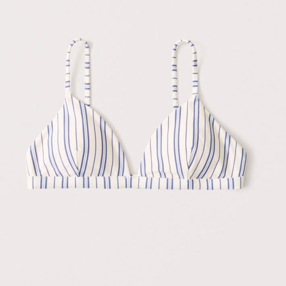 NWT Triangle Bikini Top